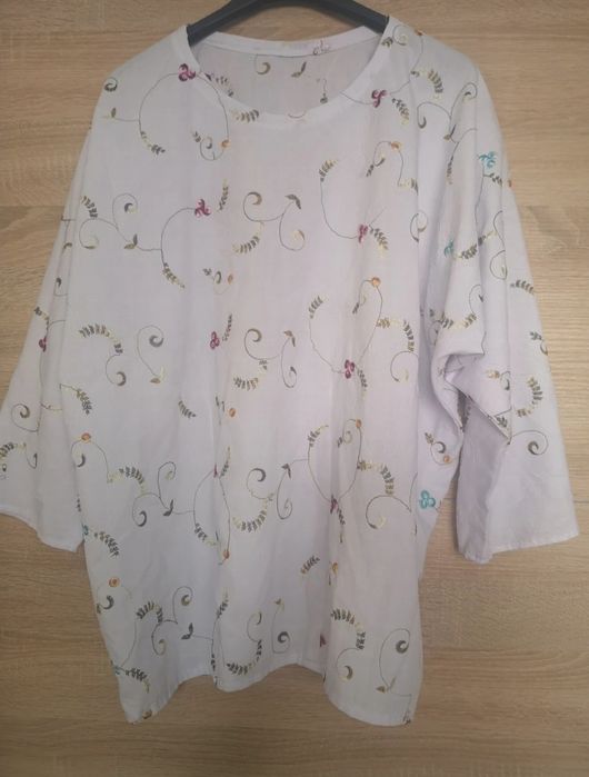 Bluzka damska ..