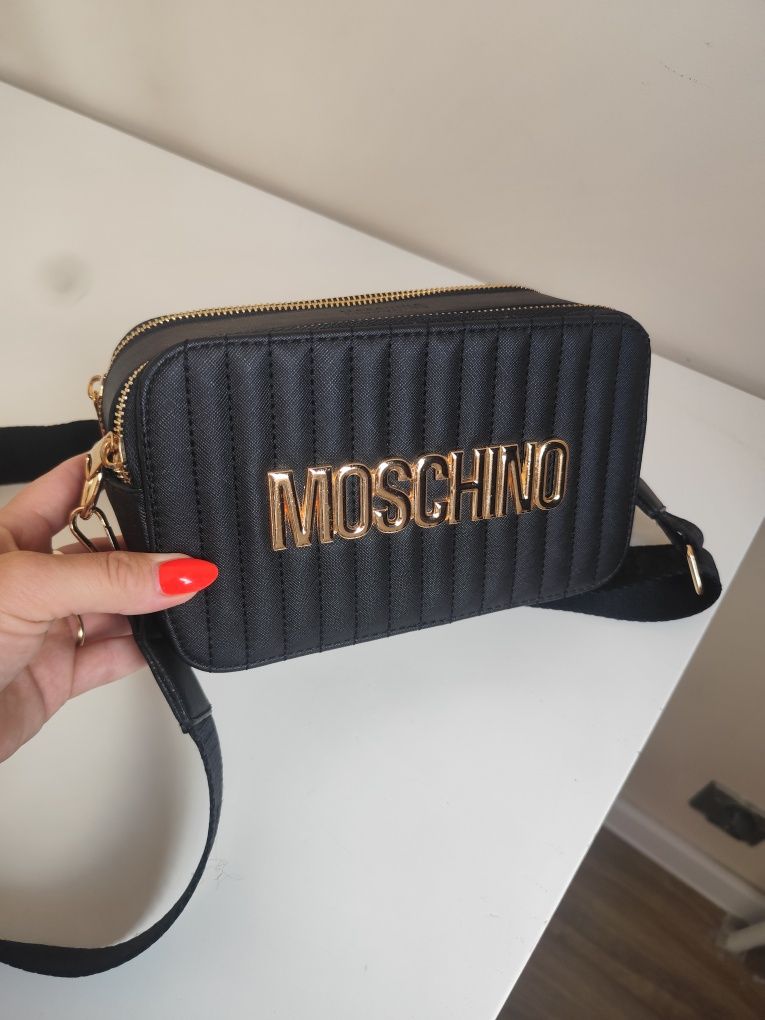 Torebka moschino nowa na codzien