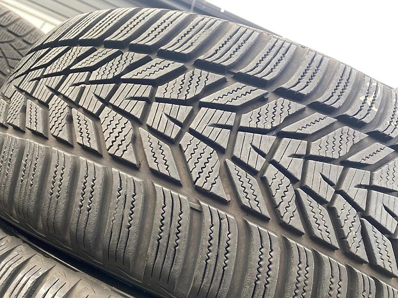 235/50r19 Hankook Winter Evo 3_7mm_2szt_(59)