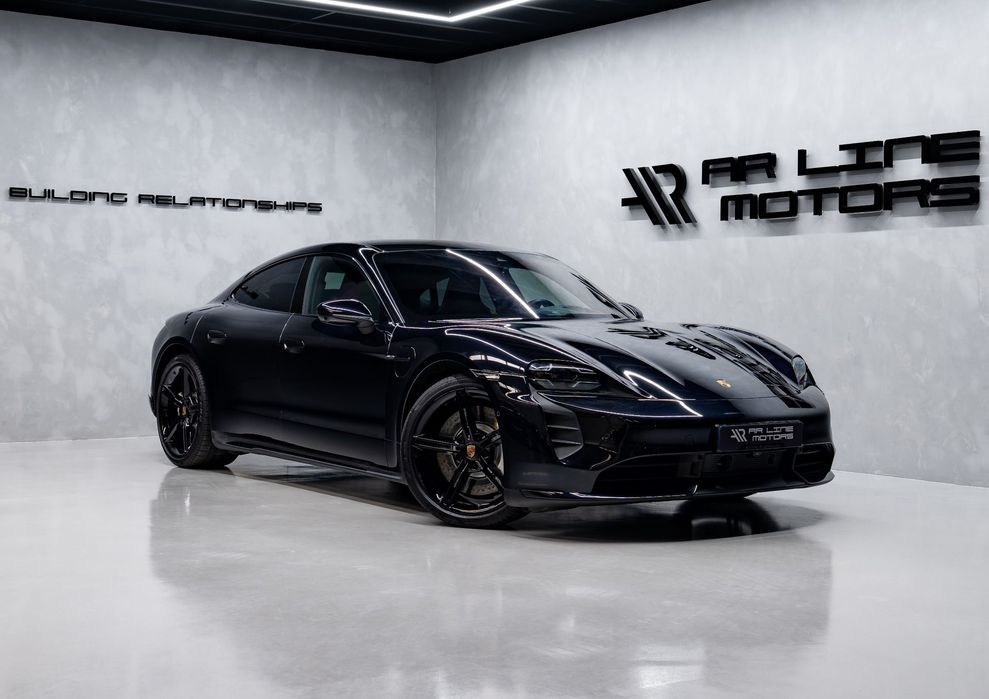 Porsche Taycan Turbo