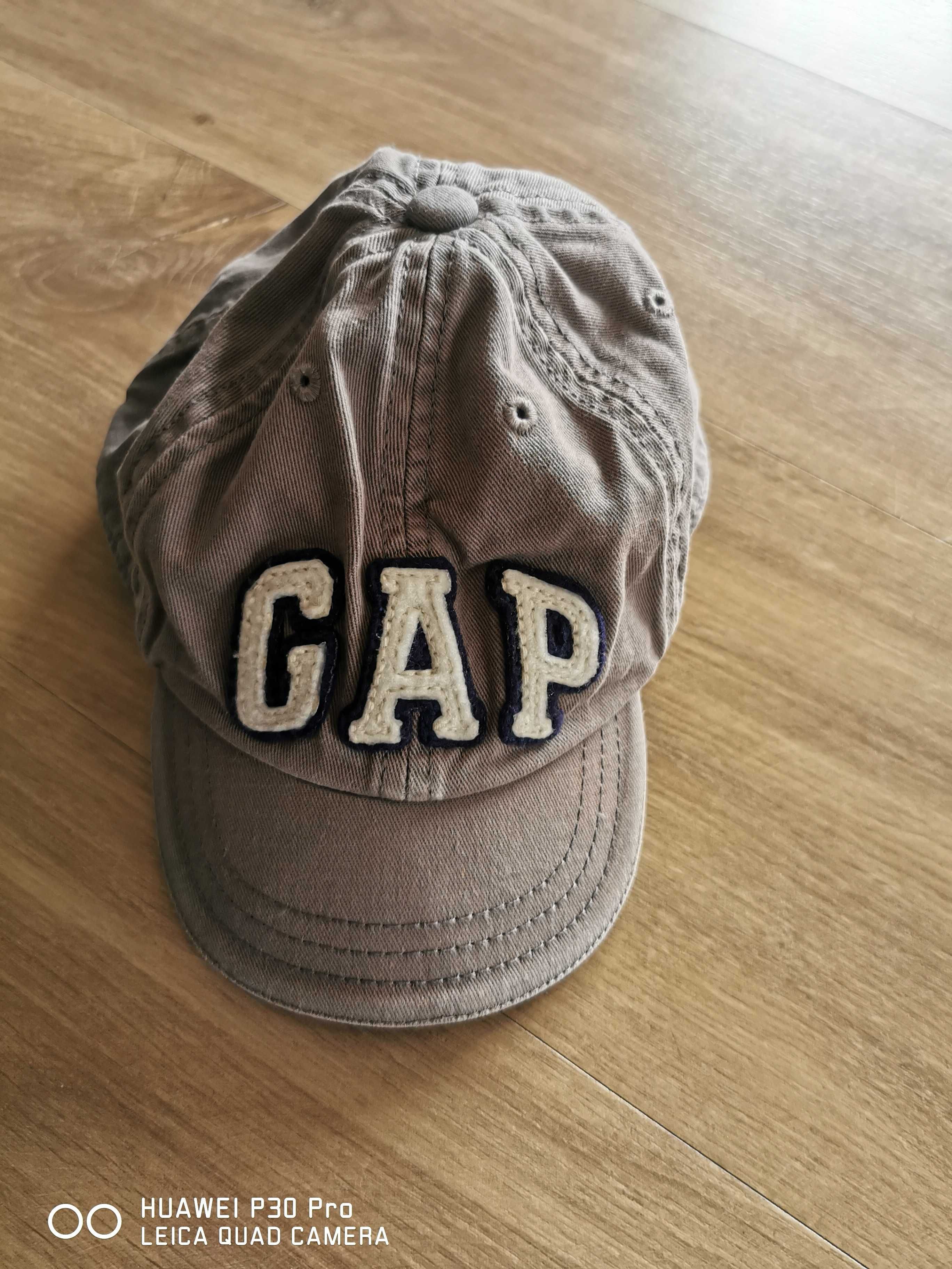 dziecięca czapka z daszkiem GAP