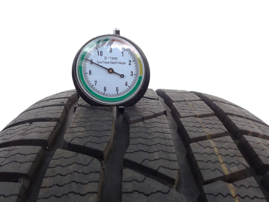 OPONY ZIMOWE 225/50/17 Continental TS830P 225/50R17 Nowe Demo 2x 9mm