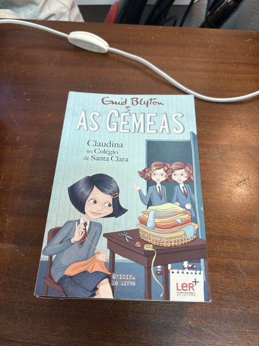 Livros: as gémeas
