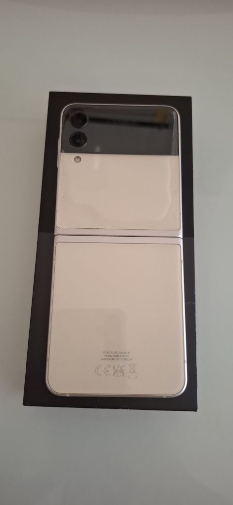Galaxy Z Flip3 5G