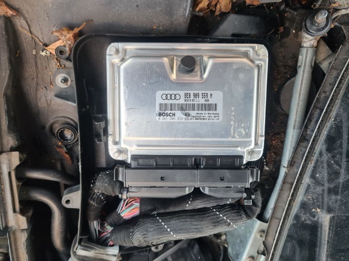 komputer silnika 8E0.9095.59M Audi A4 B6 3.0 V6 ASN