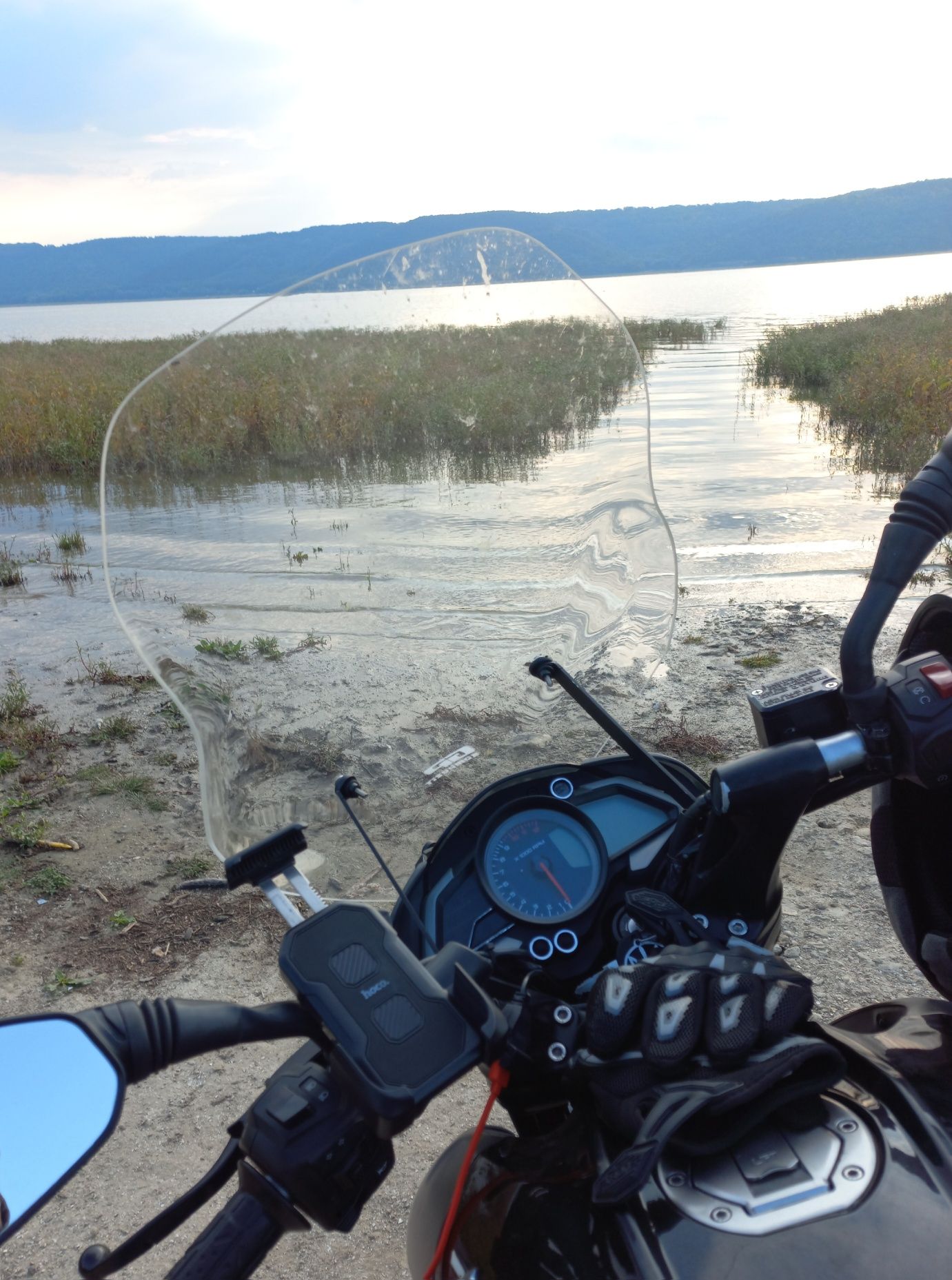 Вітровик bajaj pulsar ns200, мото скло