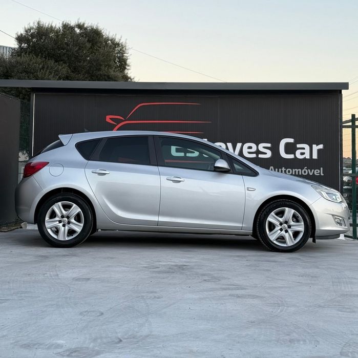 Opel Astra 1.7 CDTi Selection Business