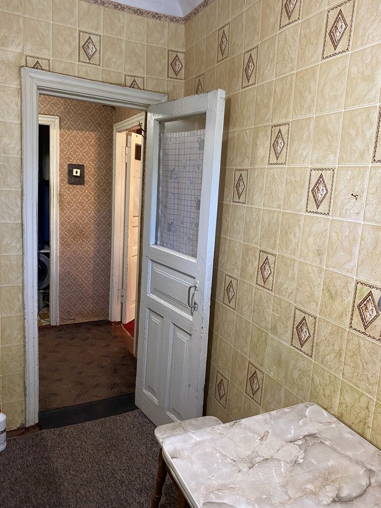 Продам 2кімнатну квартиру в с. Бузова