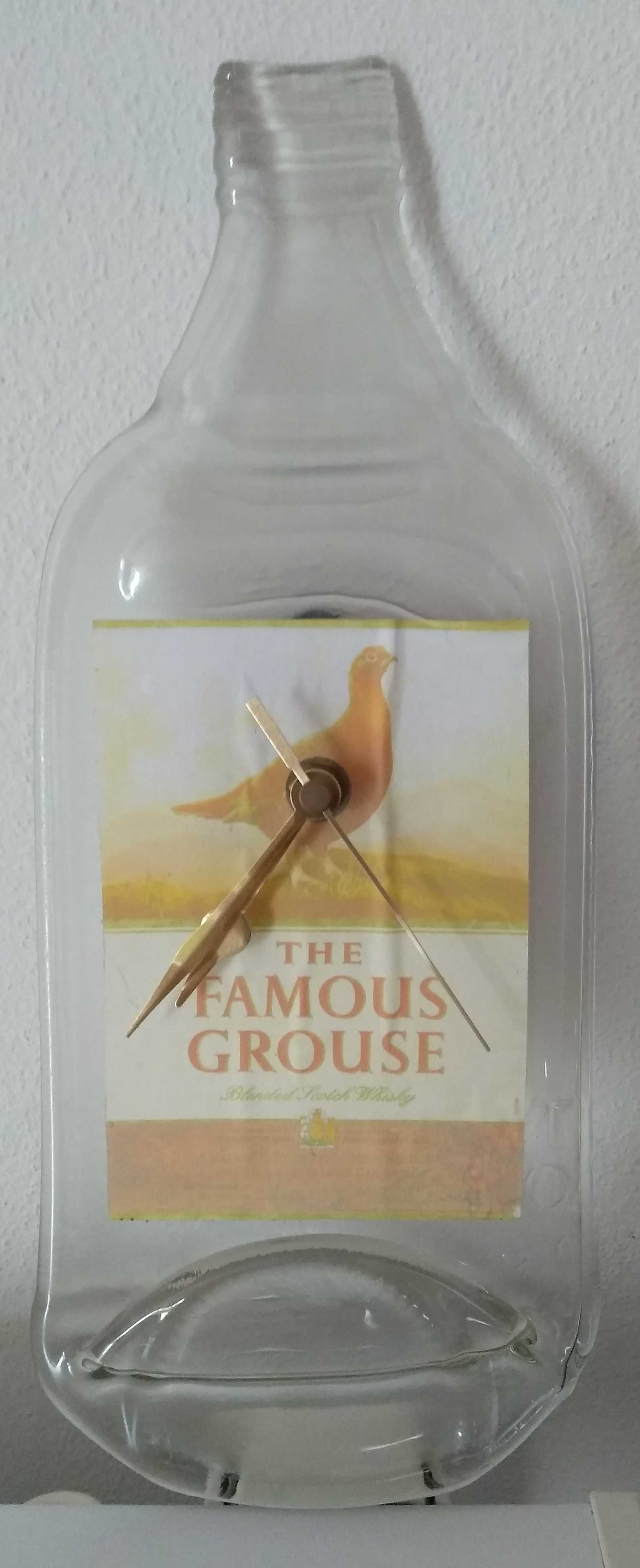 Relógio de parede do whisky The Famous Grouse