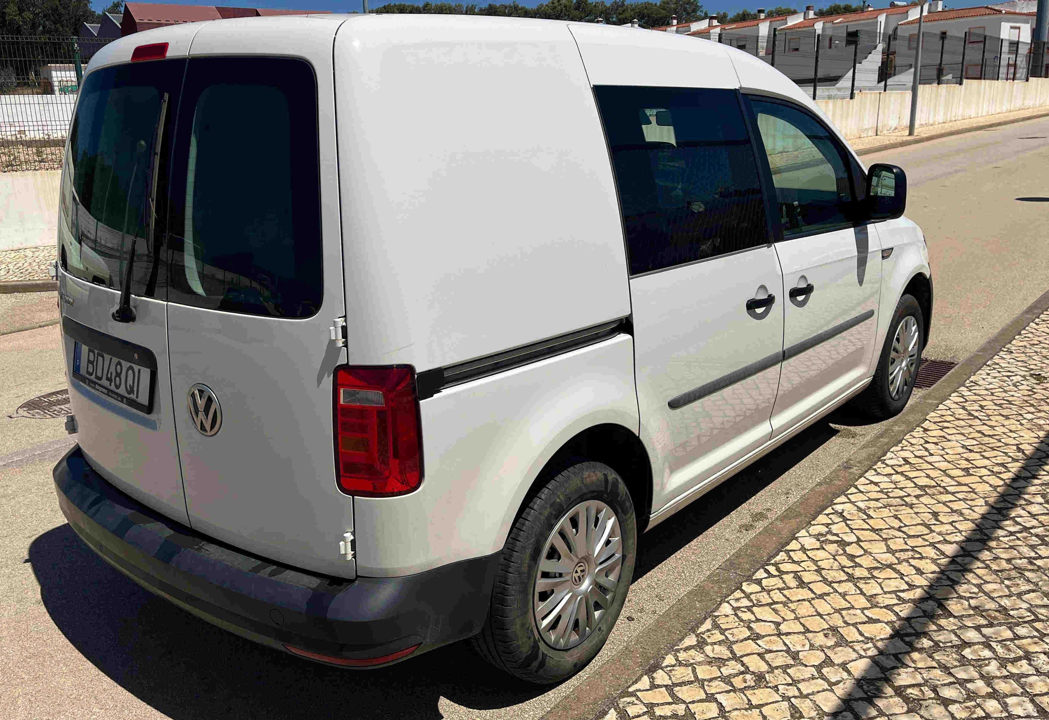 VW Caddy 2.0 TDI / 102 CV EURO 6 Comercial