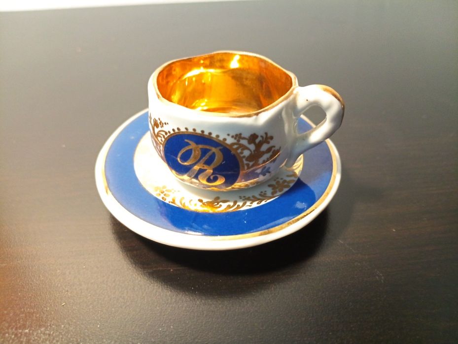 chavena e pires de porcelana de coleção -  Aveiro -  pintada a mão