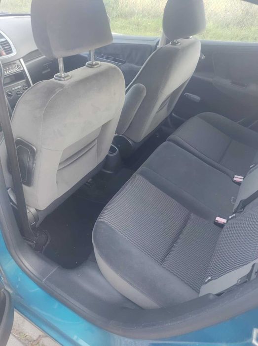 Sprzedam PEUGEOT 207 1.6 HDI do jazdy, sprawny 2007r ! Klima !