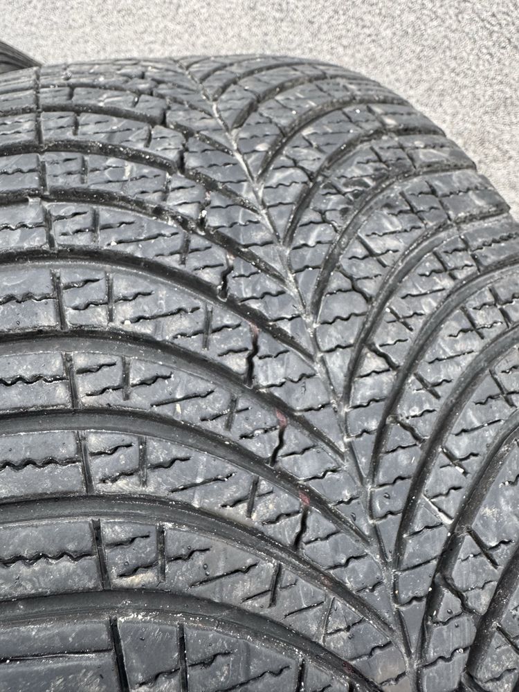 4x GoodYear 225/40R18 VECTOR 4 SEASONS G3 92Y