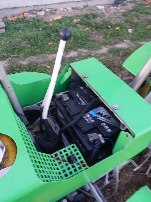 minitraktorek tz4k14 . jak tv 521