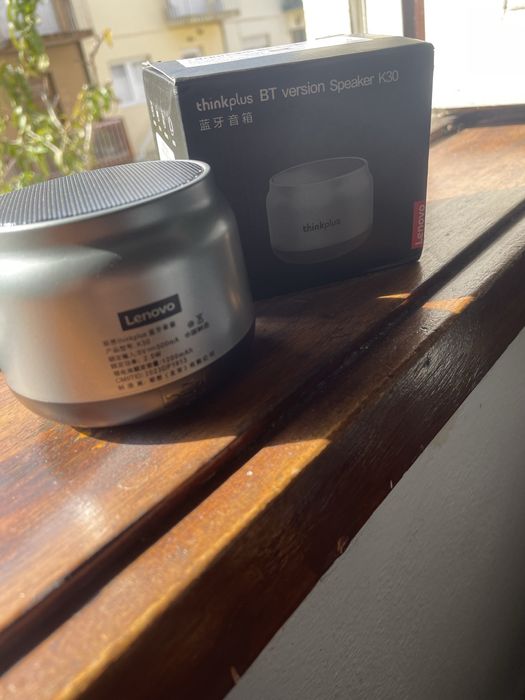 Caixa de Som lenovo EXCELENTE