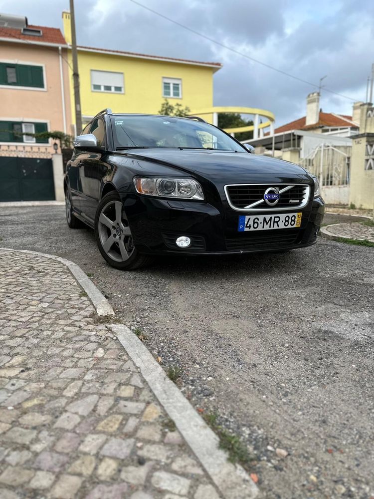 Volvo V50 D4 R-design