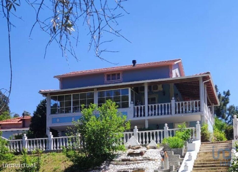 Casa / Villa T4 em Pedrógão Pequeno de 120,00 m2