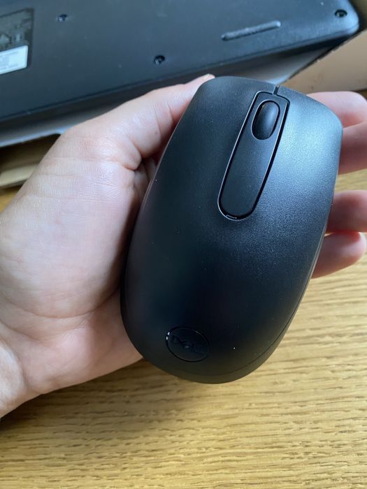 Sprzedam ZESTAW bezprzewodowy Dell KM3322W Klawiatura + mysz