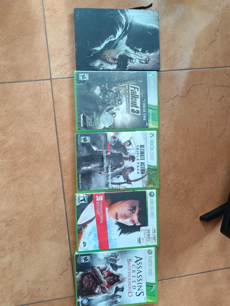 Xbox 360 + Kinect + Gry – Zestaw Gotowy do Gry!