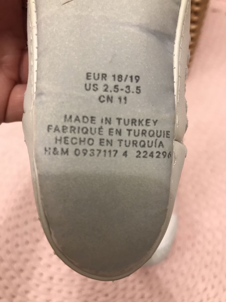 Dzianinowe kapcie H&M rozm. 18/19