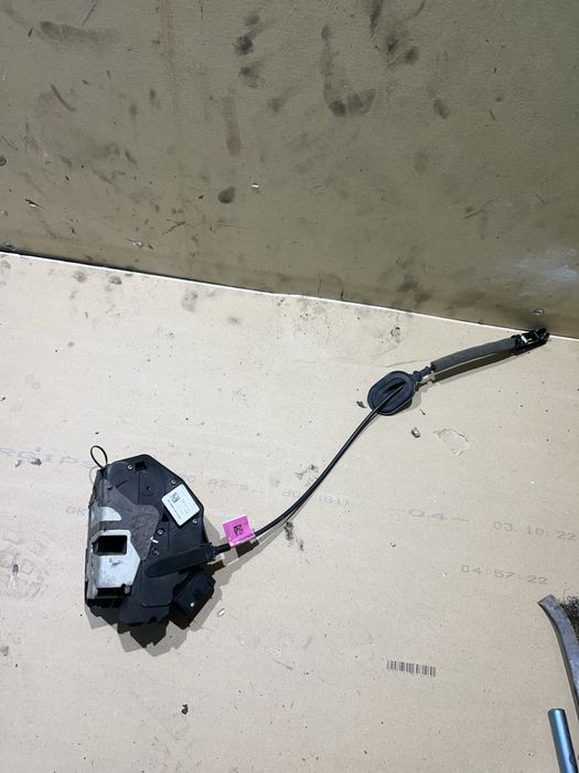 Zamek drzwi lewy przód przedni Ford ecosport 17-21r