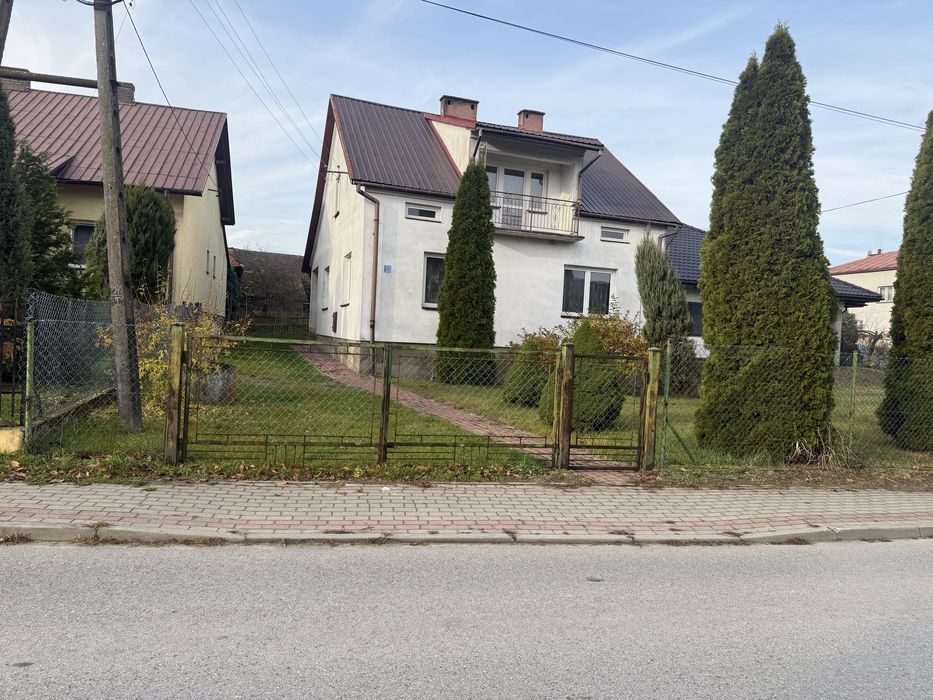 Dom na sprzedaz z dzialką 19 arów PRZEDZĘL