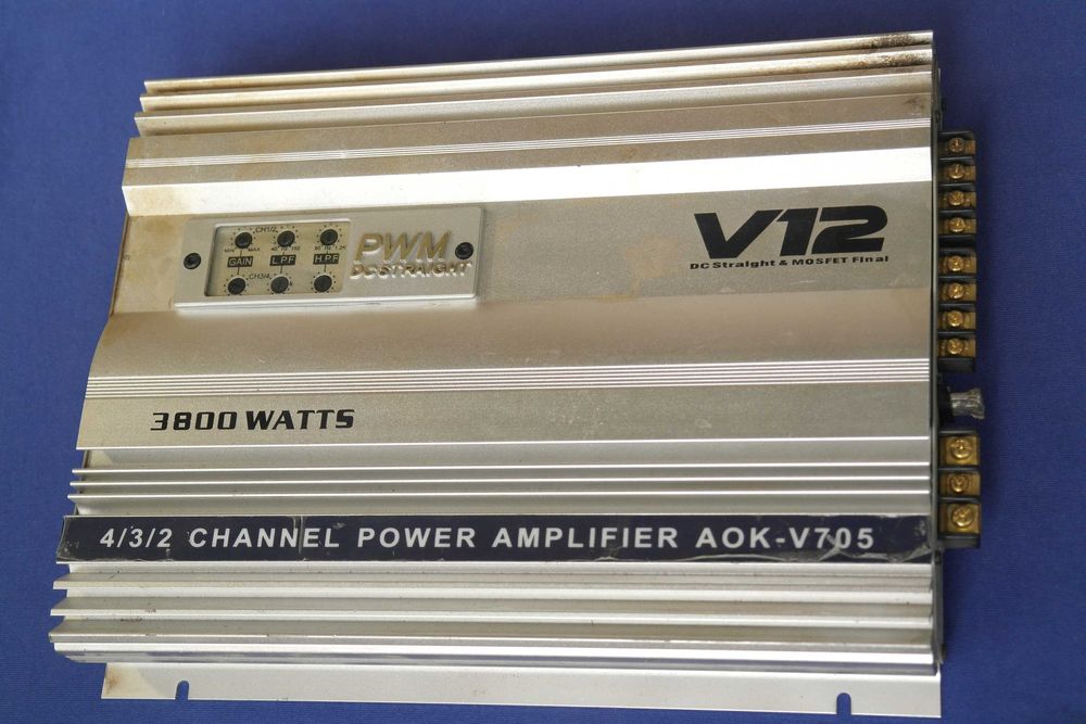 Автомобильный усилитель V12 AOK-V705