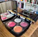 Paleta cieni do powiek i różu Chanel