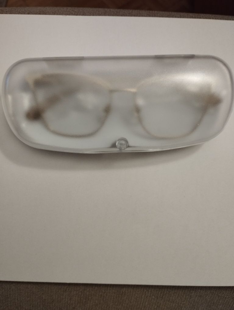 Damskie oprawki do okularów