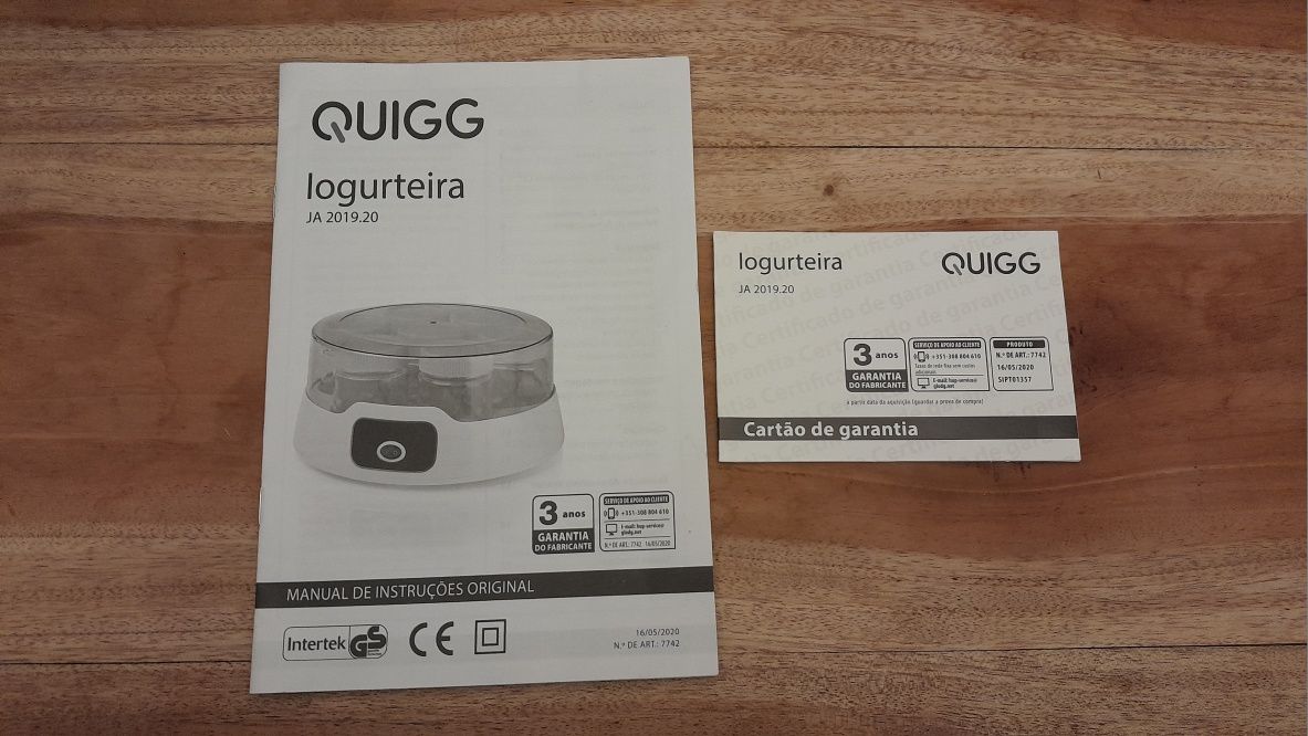 Iogurteira Quigg com 6 copos com tampa, parti o 7.° apenas tenho tampa