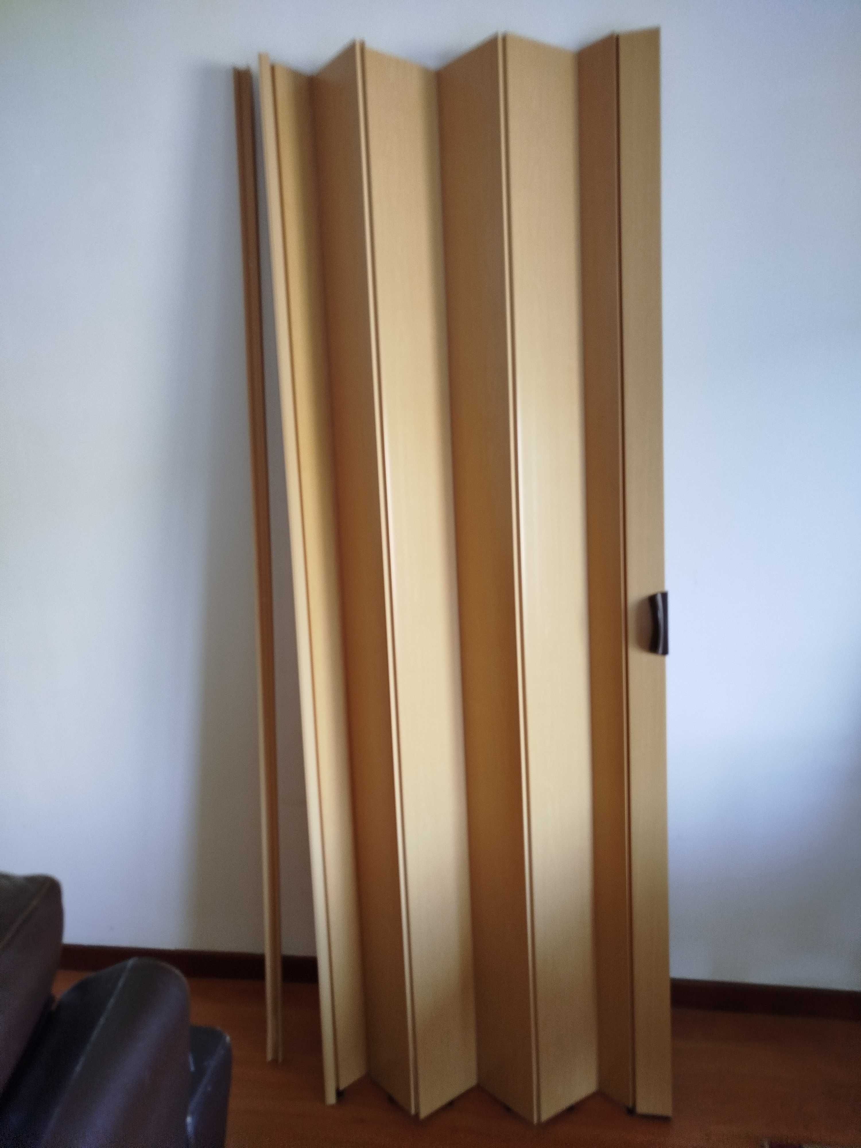 Porta articulada