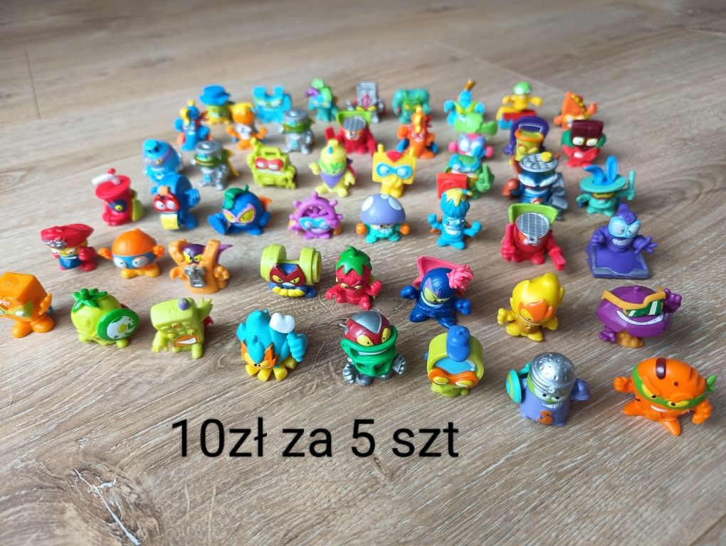 Figurki Super Things/ Super Zings