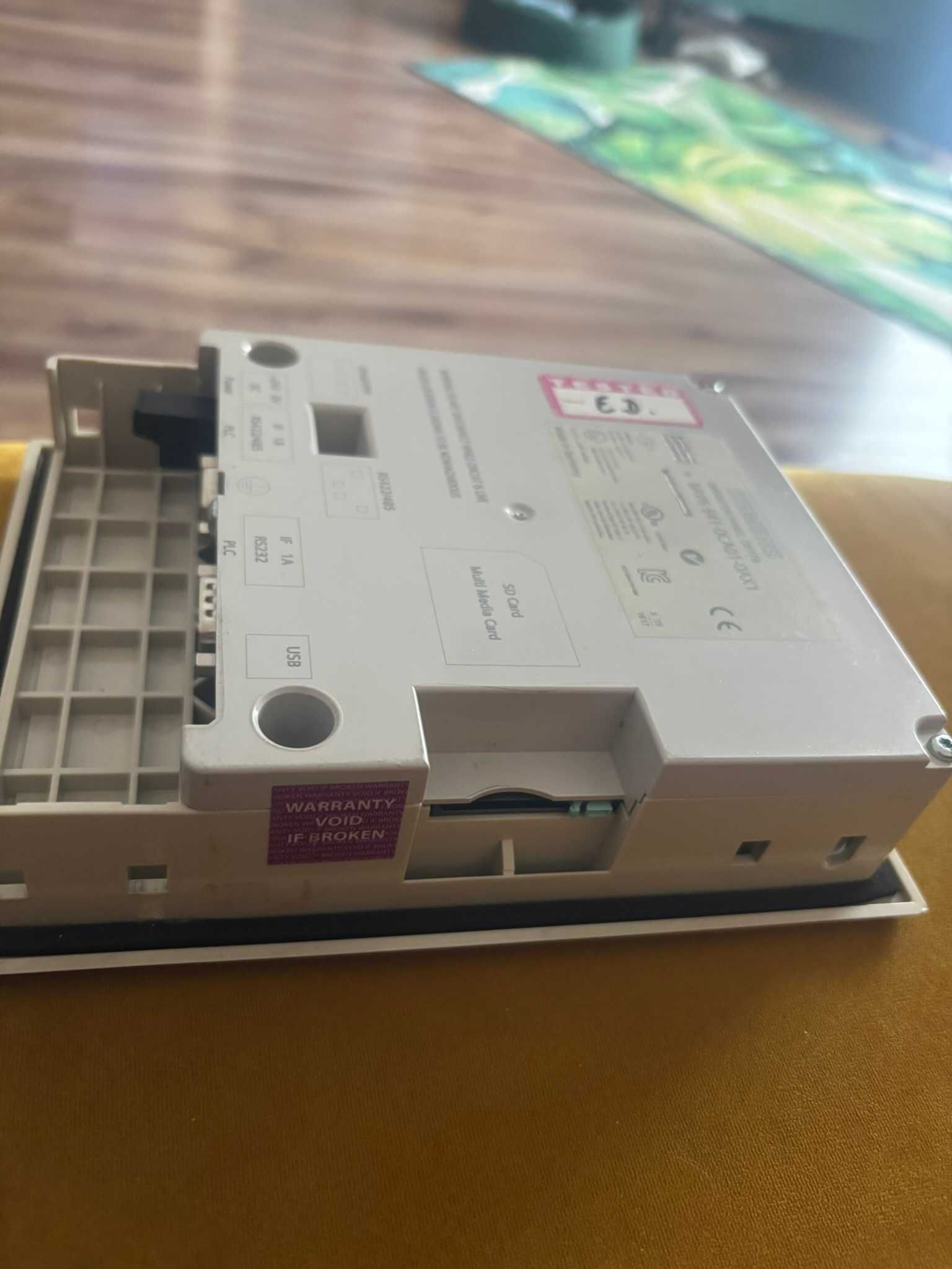 Panel operatora Siemens 6AV6641-0CA01-0AX1
