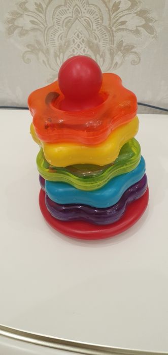 Продам дитяча пірамідка Battat Lite