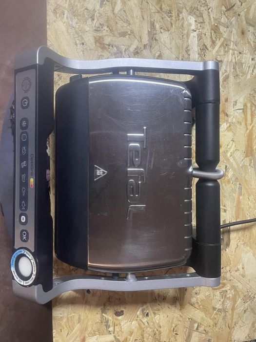 Електрогриль tefal OPTIGRIL GC702D16