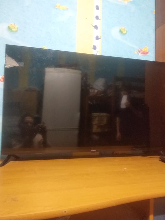 Телевізор Bravis 43" на запчастини