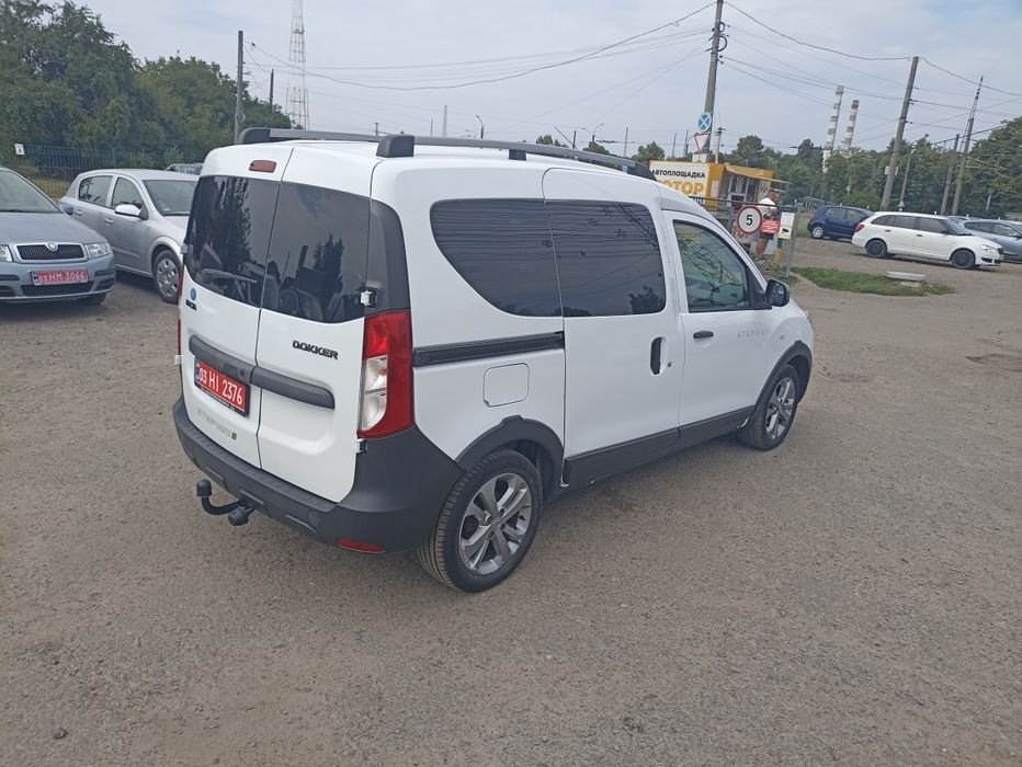 Dacia Dokker Stepvay 1.5 дизель 66 кВт 2015 р