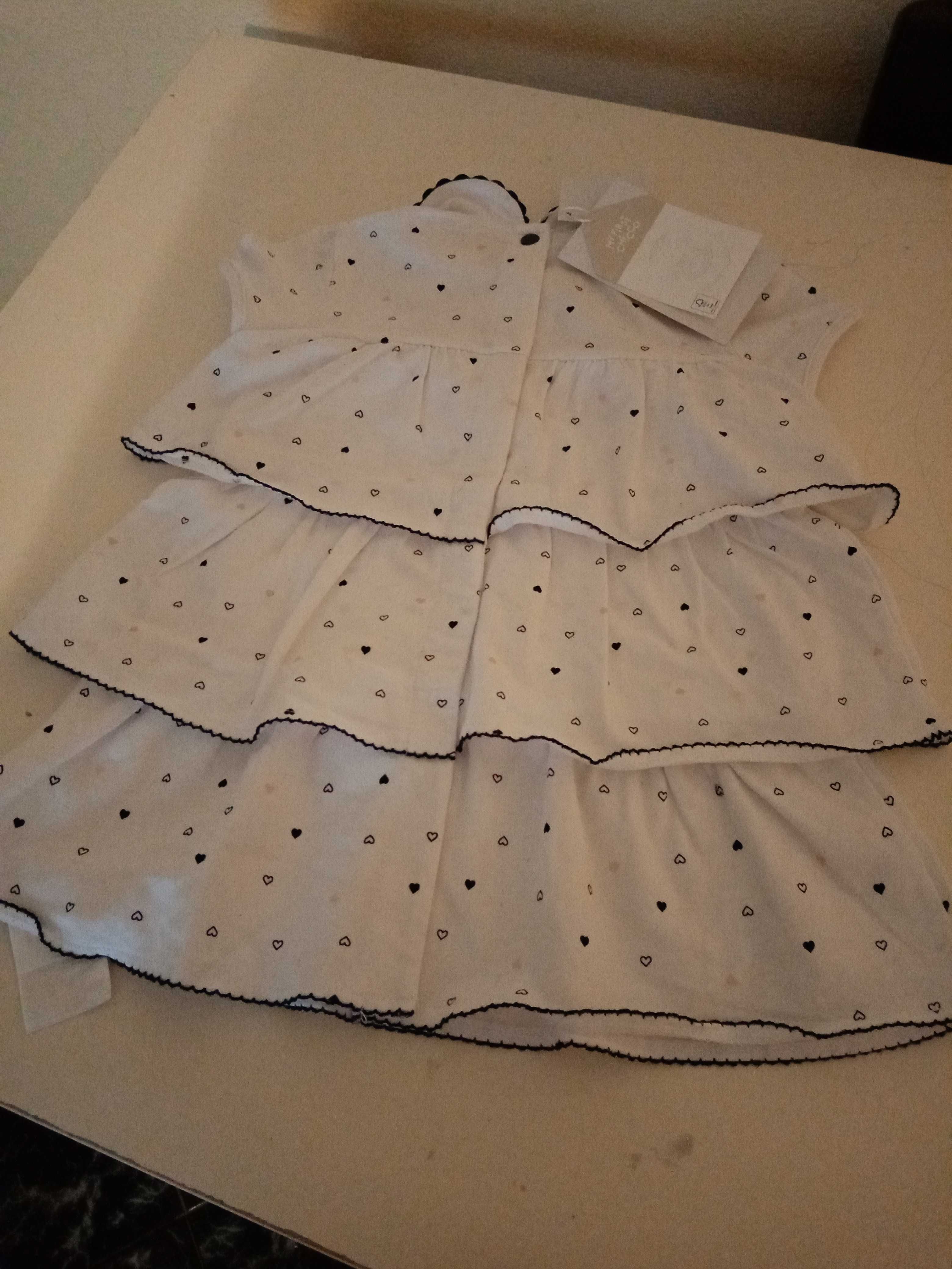 Vestido Chicco novo c/etiqueta  18 meses