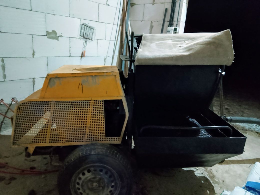 Продаю штукатурну станцію р-13
