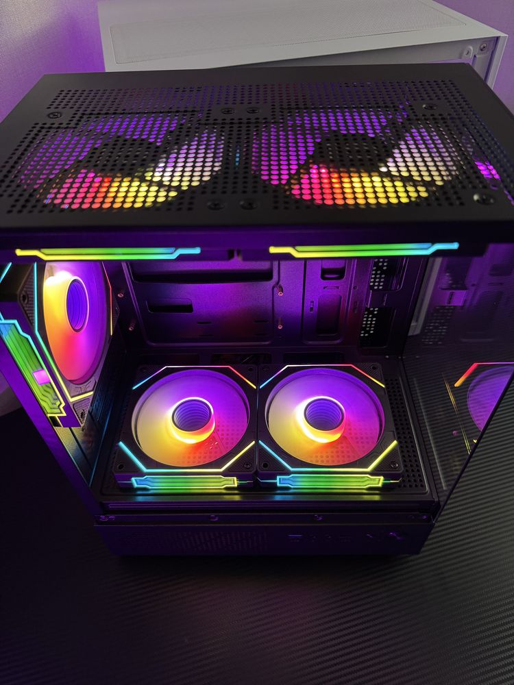 КОМПЛЕКТ Новый Корпус + 5 ARGB Кулеров QUBE Киев