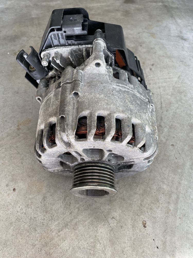 Alternator citroen jumpy  , opel vivaro, peugeot expert  , toyota
