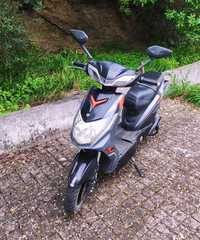 Scooter elétrica