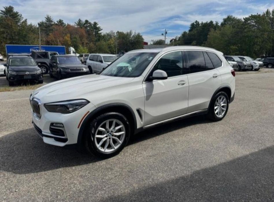 В дорозі BMW X5 01/2020 США