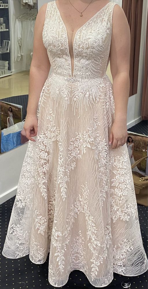 Suknia ślubna model 2021