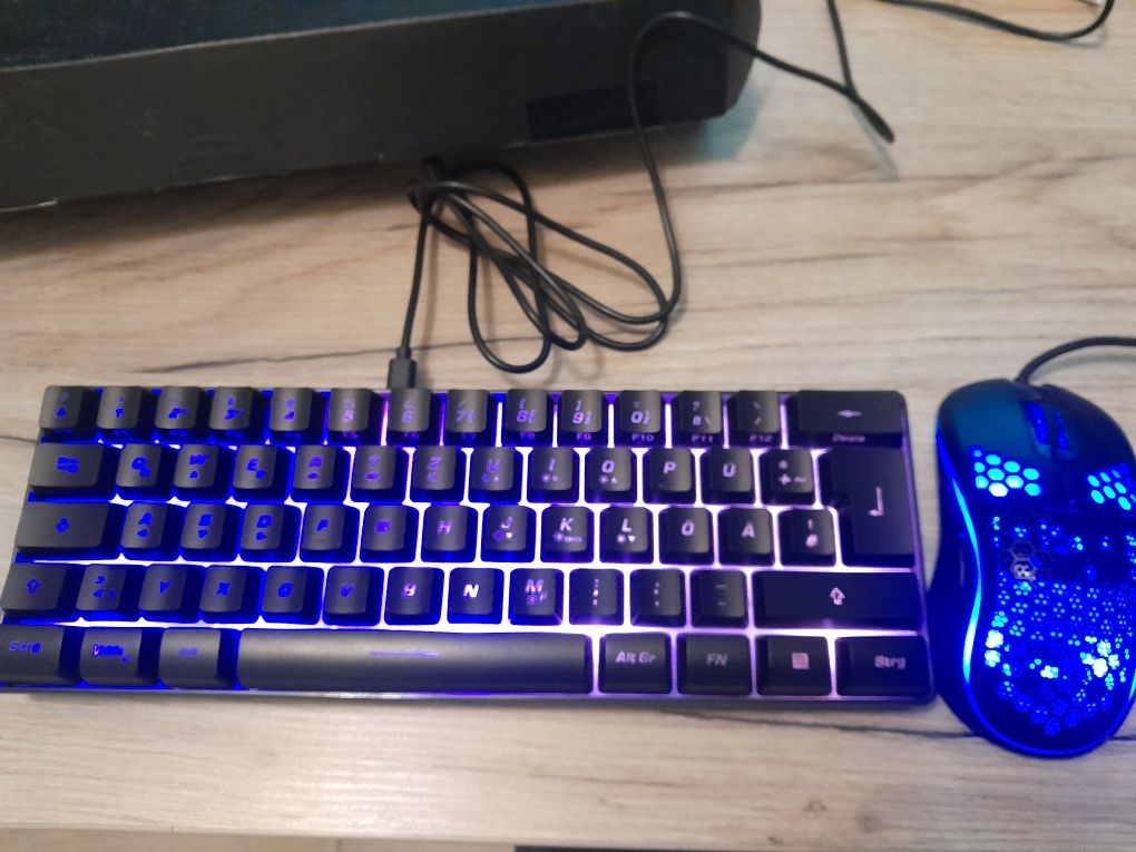 Klawiatura i mysz redthunder k61 podświetlenie rgb uķład de qwertz