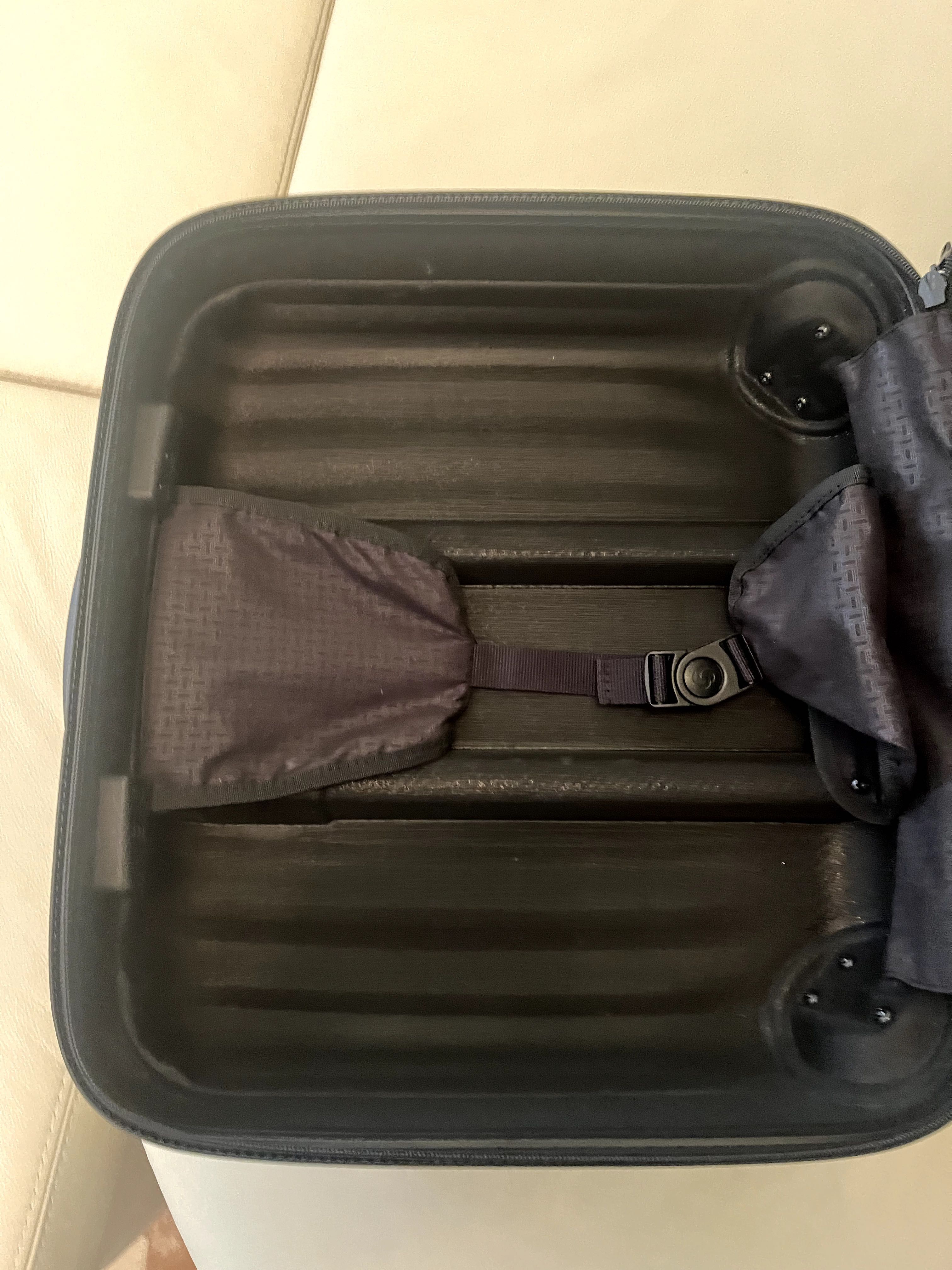 Samsonite Lite 15.6" Cube DLX Rolling Tote