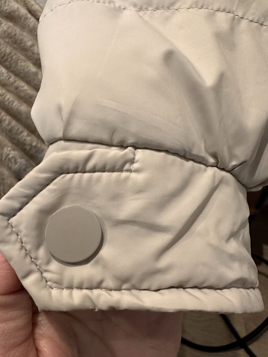 Жіноча демісезонна куртка, жіночий бомбер, бежева куртка