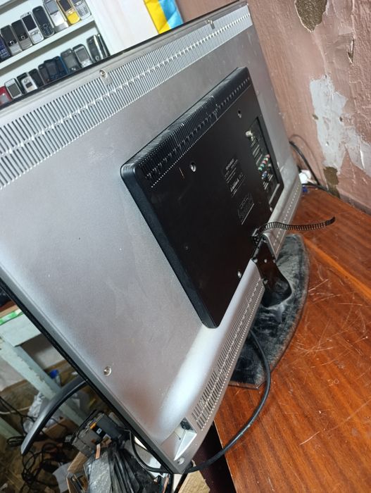 LED телевізор shivaki 32 LE-32G90