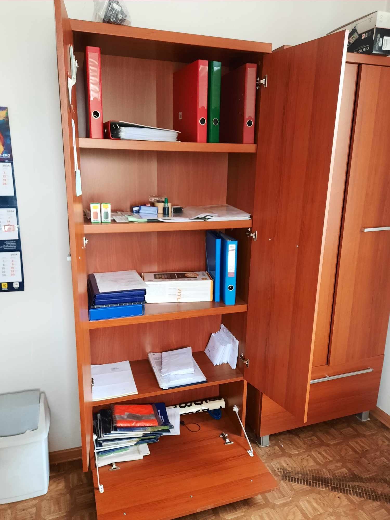 Meble biurowe duże szafy pojemne