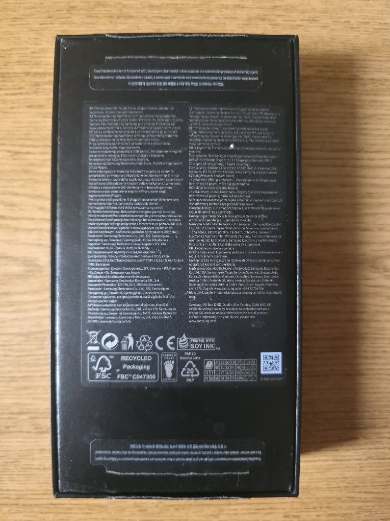 Smartfon Samsung Galaxy S23+ Plus 512GB w kolorze szarym z pudełkiem